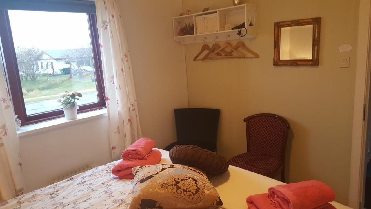Guesthouse Hólmur Buitenkant foto