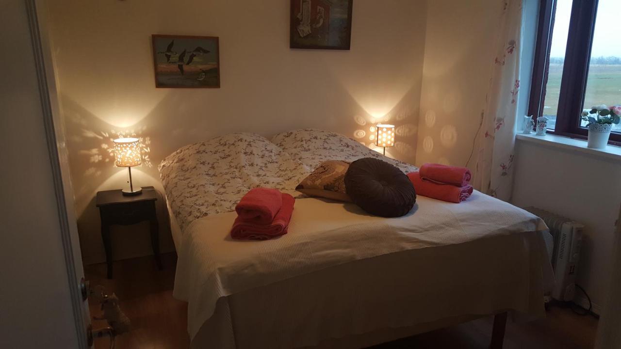 Guesthouse Hólmur Buitenkant foto